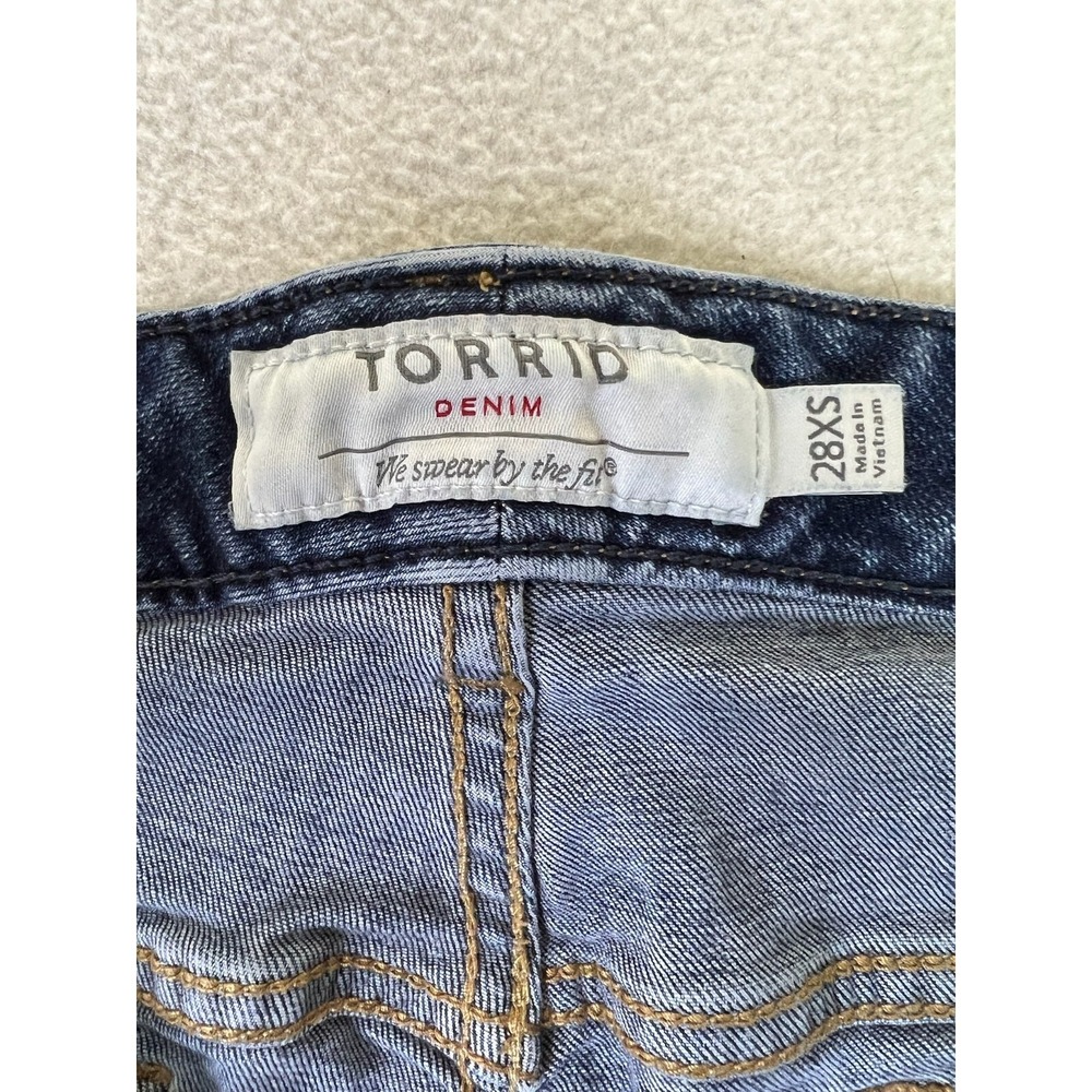 Torrid Jeans Women's 28XS 48x27 Blue Denim Relaxed Stretch Casual Cut 202087 - Picture 7 of 15